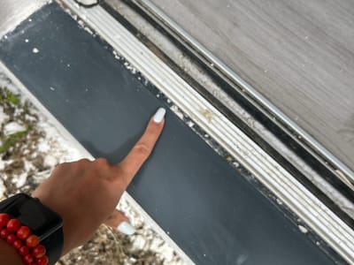 Threshold seal missing under the door — Patio door
